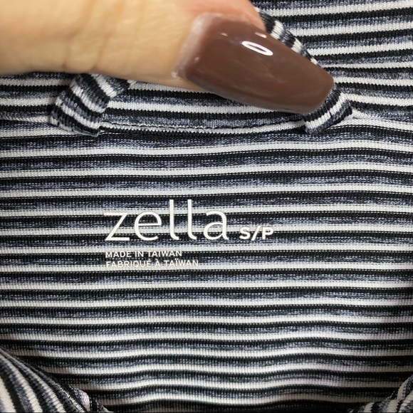 Zella On Point Striped Zip Up Jacket Size Small - Picture 8 of 8